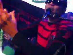 Israel Frias solo con 5 congas. Banda Libre 2012 (Video)