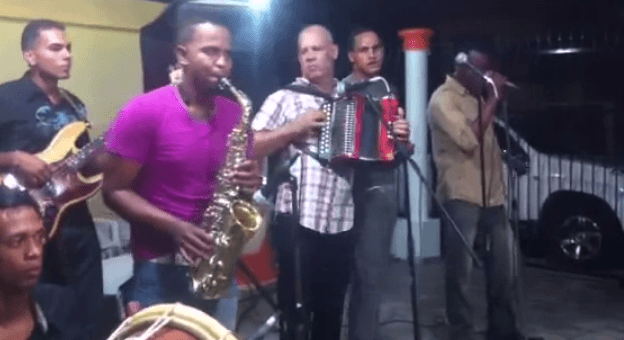 Facundo Peña En Vivo Aniversario Del Poderoso Del Cibao Mao (2014)