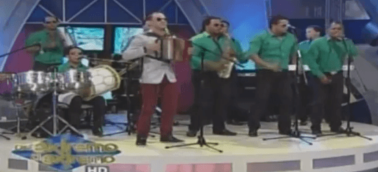 Nicol Peña y La Seleccion Tipica ‘Presentacion Completa’ (De Extremo A Extremo)